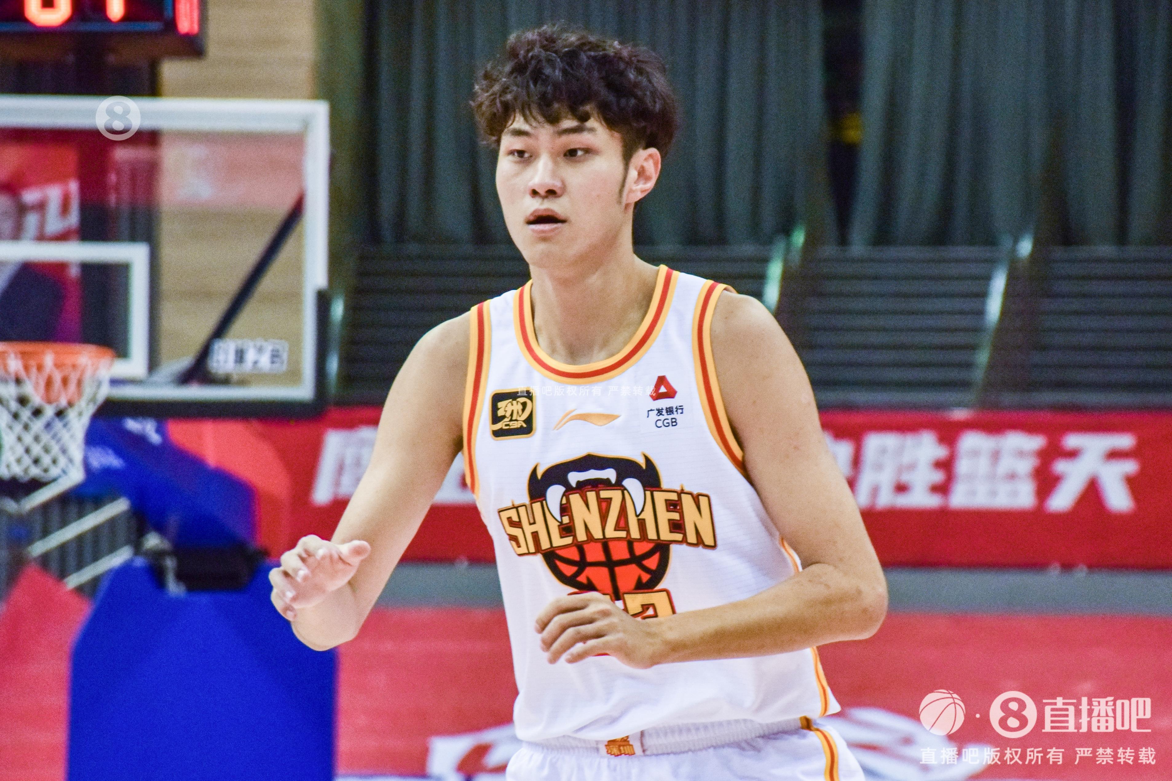 表現(xiàn)出色！王浩然14中7拿到20分3板6助2斷 正負(fù)值+30